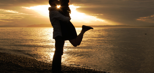 ENGAGEMENT GALLERY
